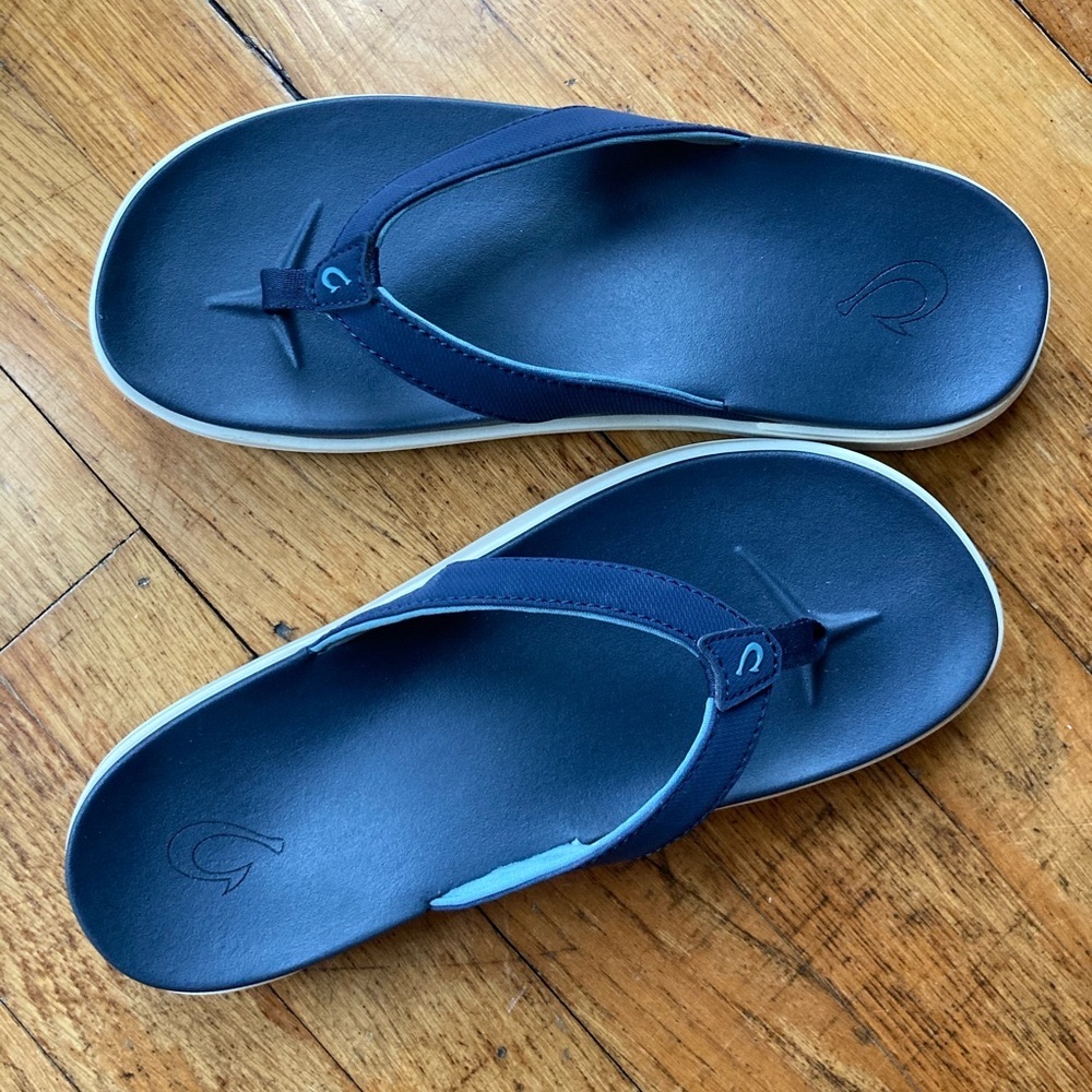 Olukai beach sandals